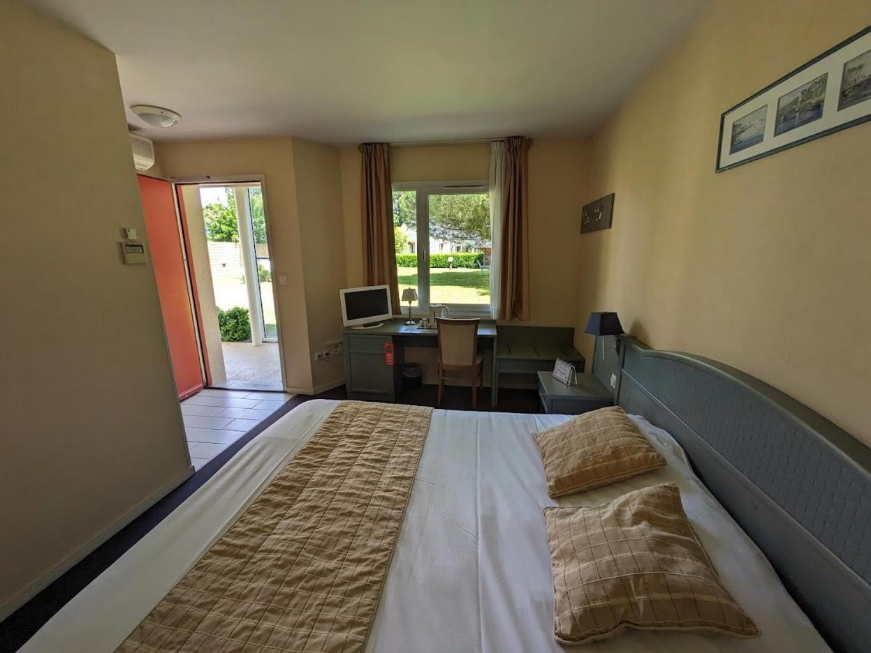 Verrieres-en-Anjou Hotel L'Oceane Angers Parc Expo מראה חיצוני תמונה