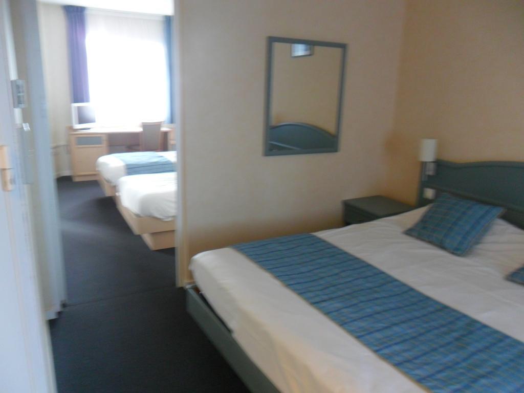Verrieres-en-Anjou Hotel L'Oceane Angers Parc Expo מראה חיצוני תמונה