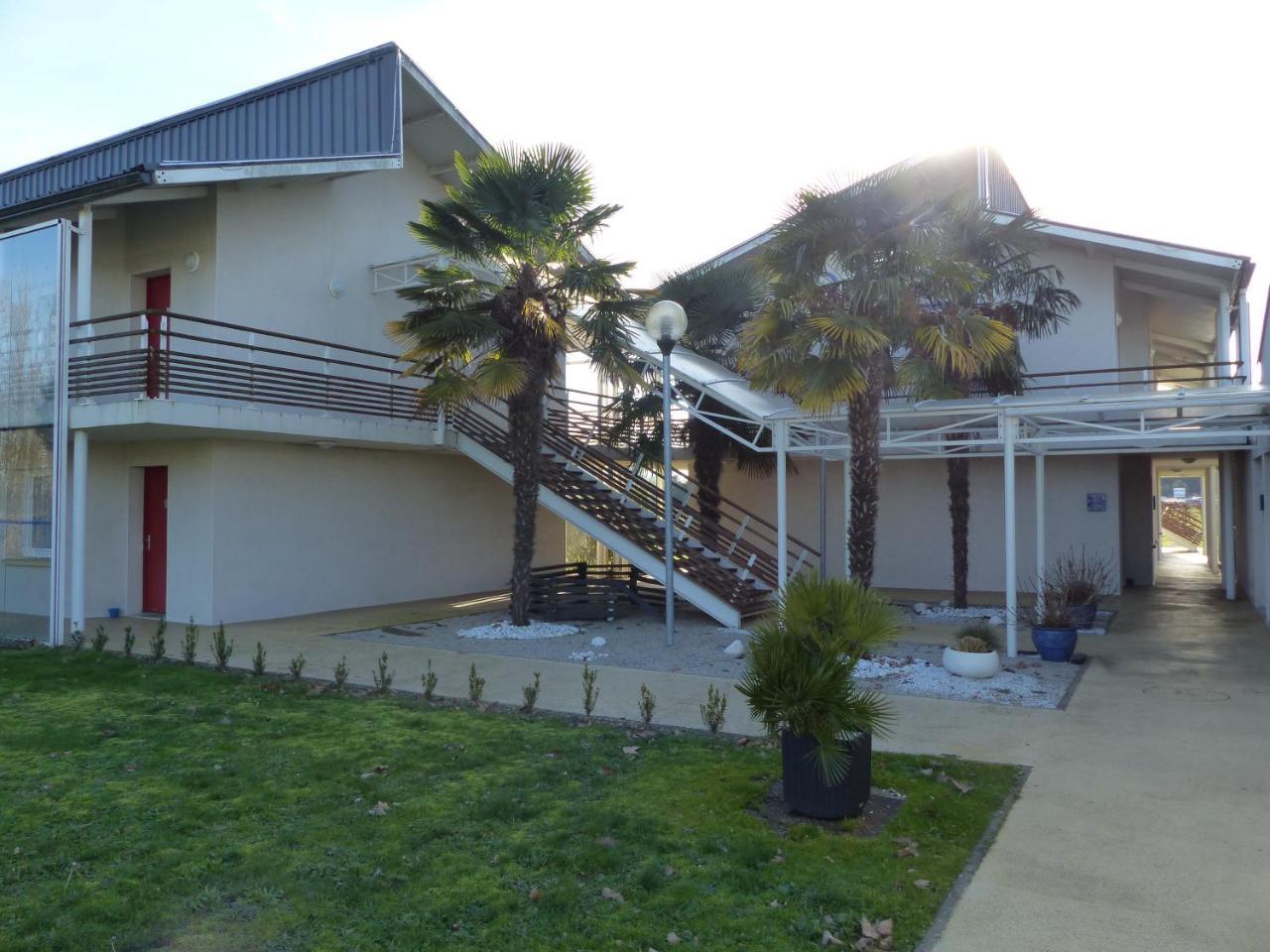 Verrieres-en-Anjou Hotel L'Oceane Angers Parc Expo מראה חיצוני תמונה